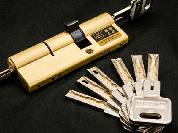 西林24小时上门开锁公司